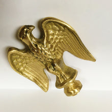 Load image into Gallery viewer, EAGLE Solid Cast Brass Lamp Finial, Heavy and Detailed w/Dual Threads