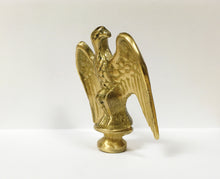 Load image into Gallery viewer, EAGLE Solid Cast Brass Lamp Finial, Heavy and Detailed w/Dual Threads