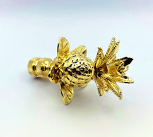 Load image into Gallery viewer, LARGE PINEAPPLE Lamp Finial, Polished Brass Finish, Highly detailed metal casting