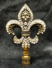 Load image into Gallery viewer, RHINESTONE FLEUR DE LIS Lamp Finial-Antique Brass Finish