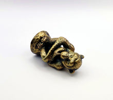 Load image into Gallery viewer, THINKING MONKEY Lamp Finial-Aged Brass Finish, Highly detailed metal casting