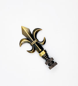 FLEUR DE LIS Lamp Finial-Aged Brass Finish, Highly detailed metal casting