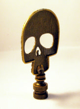 Load image into Gallery viewer, SKULL Cast Alloy Lamp Finial-Aged Brass Finish