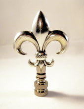 Load image into Gallery viewer, FLEUR-DE-LIS Cast Metal Lamp Finial-Antique Silver Finish