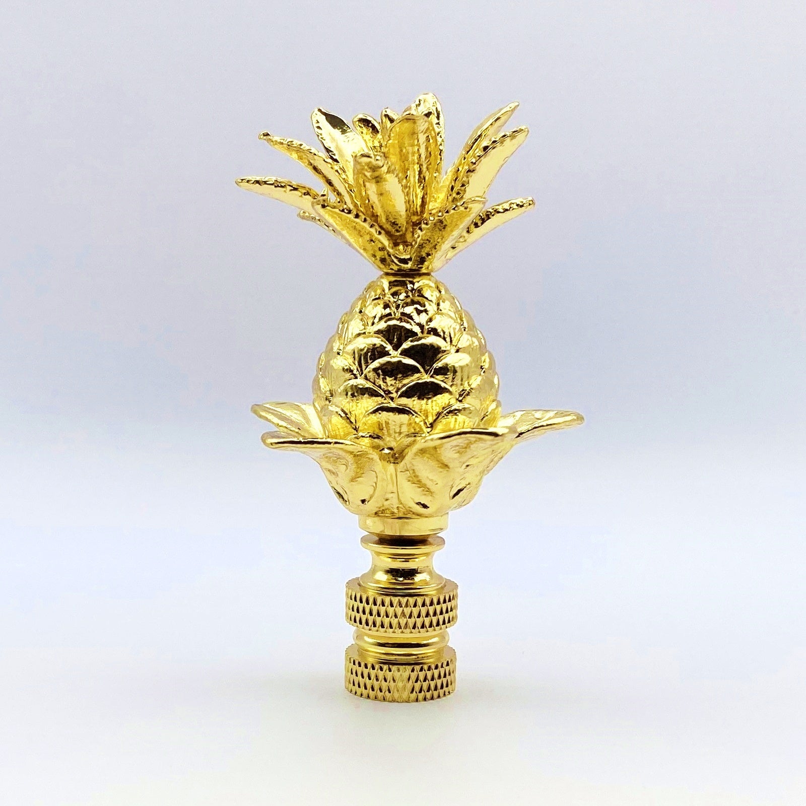 LARGE PINEAPPLE Lamp Finial, Polished Brass Finish, Highly detailed me